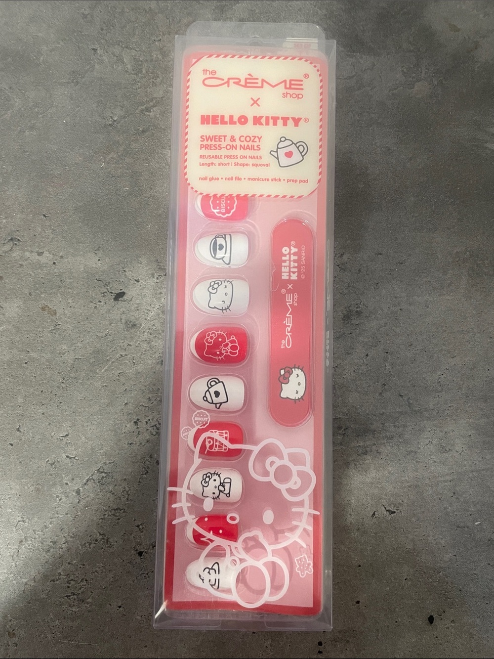 Hello Kitty Red & White Press-On Nail Set by The Crème Shop